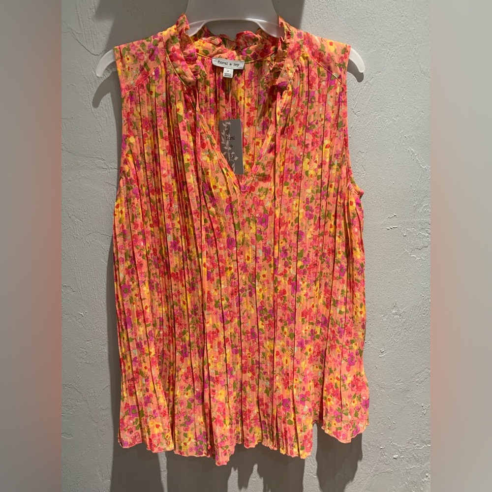 Floral & ivy Sleeveless Tie Collar Blouse at Von Maur SZ Small
